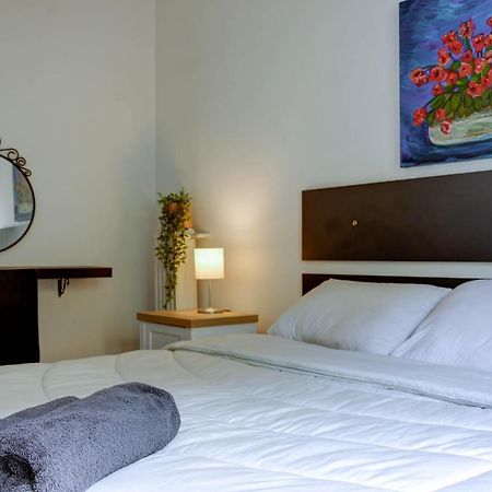 Sunny All Day Apartment Near Athens City Center Extérieur photo